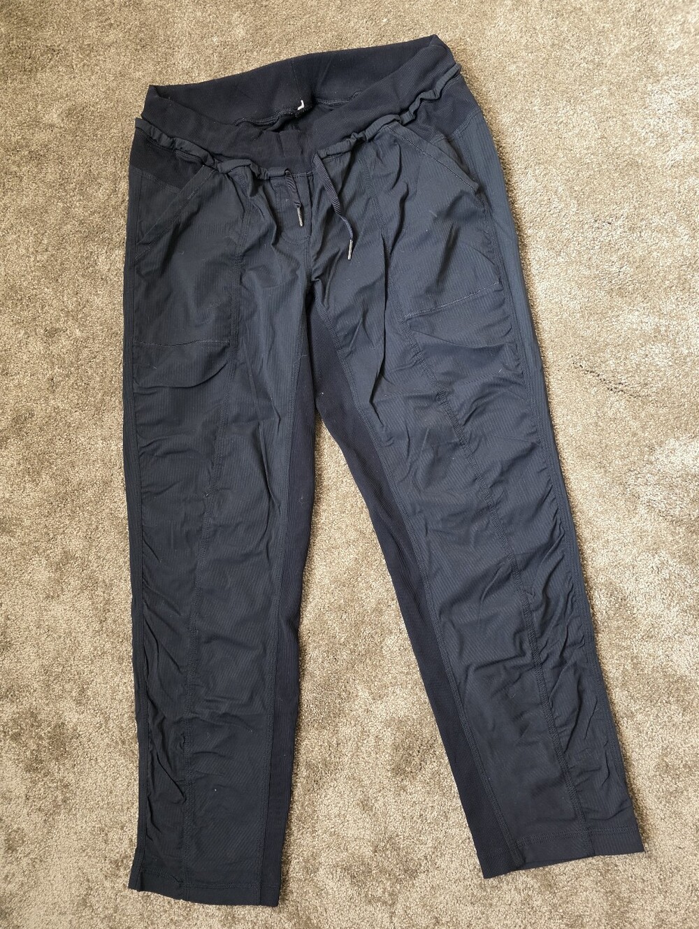 Lululemon Mid-rise Studio 7/8 Length Bottoms